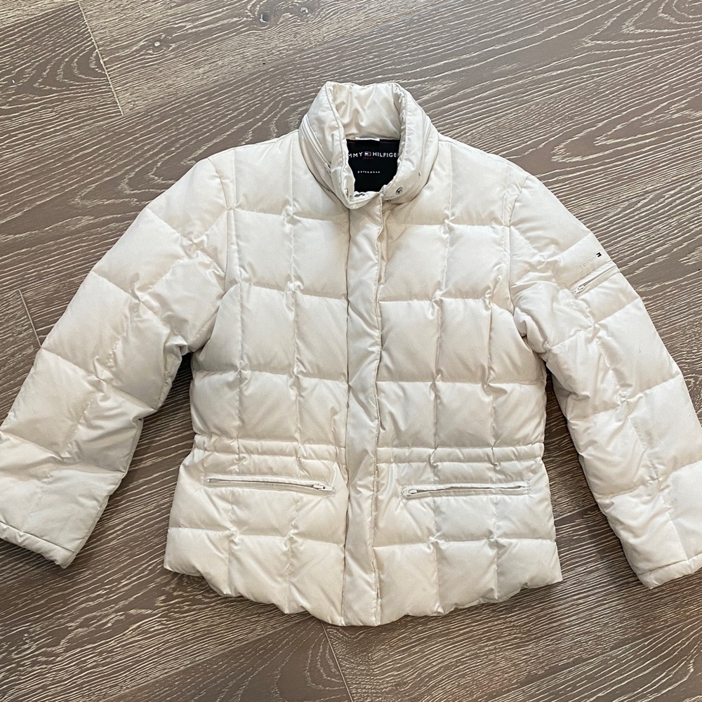 Tommy Hilfiger Cream Puffer Jacket - Picture 1 of 8